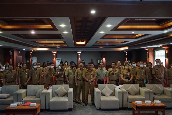 Sekda Alit Wiradana Minta OPD Segera Percepat Serapan Anggaran.