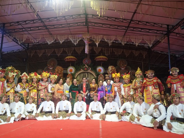 Bawakan Cerita Swadarmaning Suputra Arja Banjar Lantang Bejuh Sesetan Sedot Perhatian Pengunjung PKB.