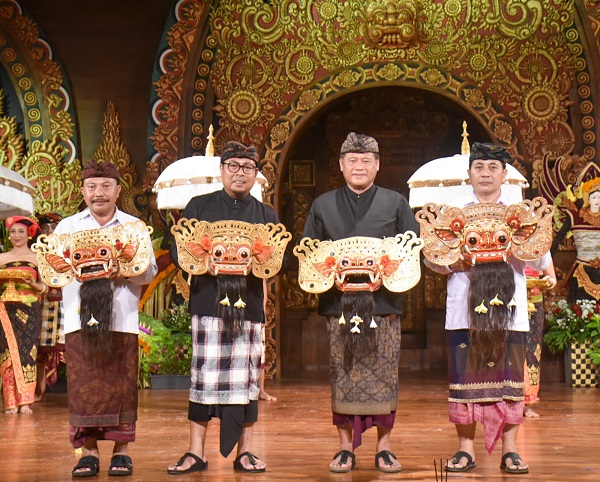 Jaring Bibit Seniman, Wawali Arya Wibawa Buka Lomba Barong Ket dan Mekendang Tunggal Kota Denpasar