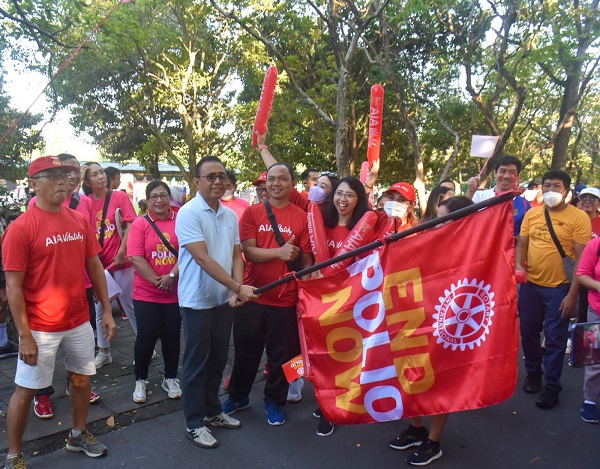 Walikota Jaya Negara Lepas End Polio Fun Walk 