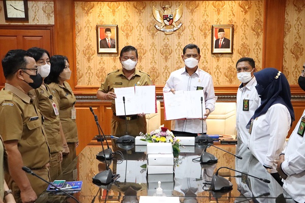 Pemkot Denpasar Tanda Tangani Nota Kesepakatan Tentang Layanan Pemeriksaan Kesehatan Bagi Para Calon Pengantin Dengan Pengadilan Agama Denpasar Kelas IA