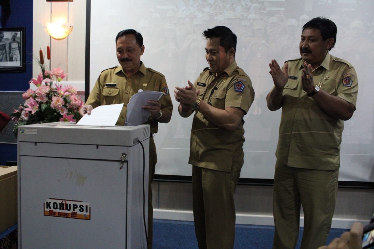 Tidak Mempunyai Nilai Guna Lagi 513 Berkas Arsip Sekretariat Daerah Kota Denpasar di Musnahkan