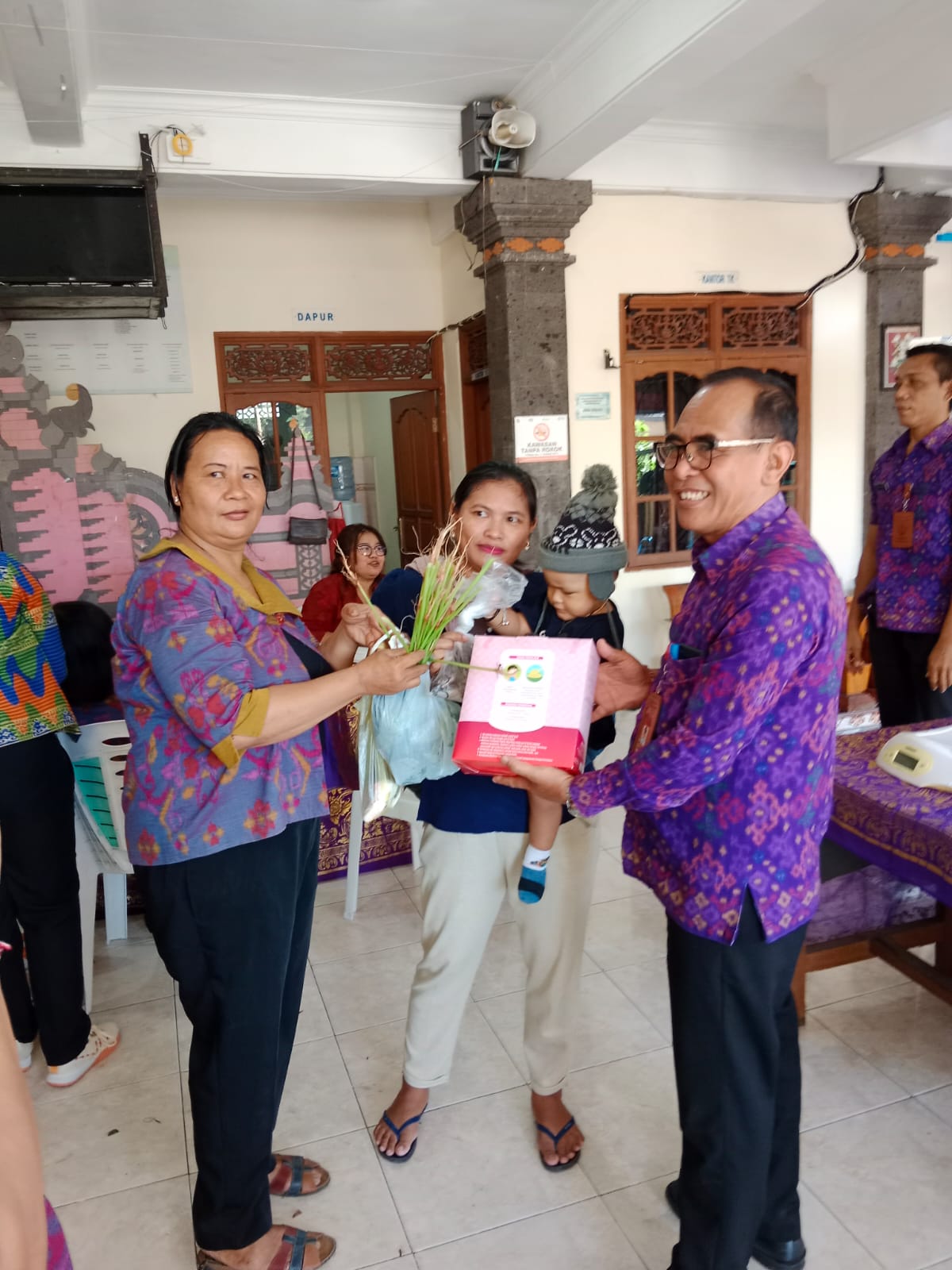 Tingkatkan Pelayanan Kesehatan, Desa Dangin Puri Kangin Rutin Gelar Posyandu