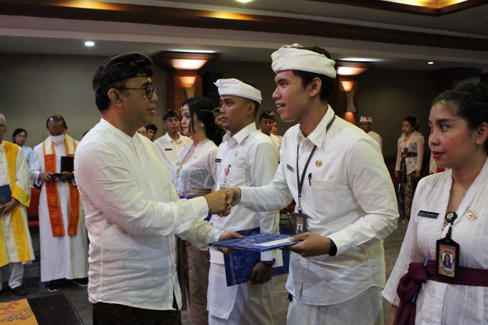 Walikota Jaya Negara Lantik 125 CPNS Jadi PNS Kota Denpasar.