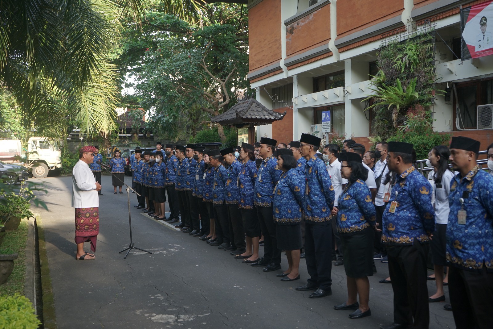 Sekda Alit Wiradana Minta Dinas Perkim Prioritaskan Pengentasan Kemiskinan Ekstrim dan Permukiman Kumuh
