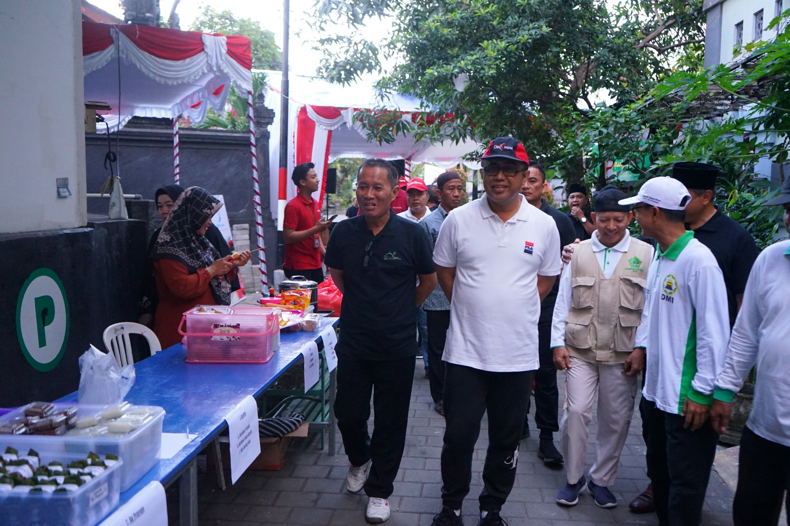 Walikota Jaya Negara Lepas Jalan Sehat Gebyar Muharram, Yayasan Al-Kautsar Padang Asri, Padang Sambian Klod