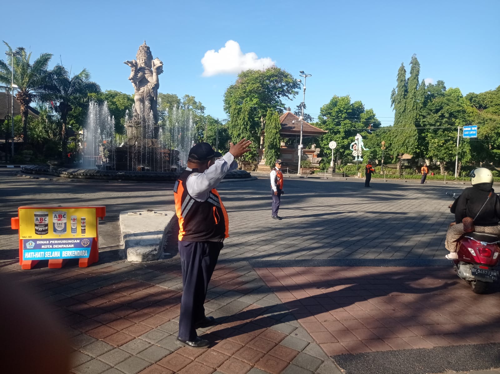 Antisipasi Penumpukan Kendaraan Selama Denfest, Dishub Denpasar Sediakan Kantong Parkir Dan Rekayasa Lalu Lintas