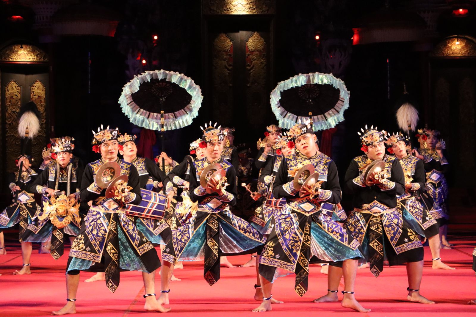 Tampilkan Konsep Manu Jaladi, Baleganjur Menesa Puseh Pedungan Duta Denpasar Pukau Penonton PKB XLV