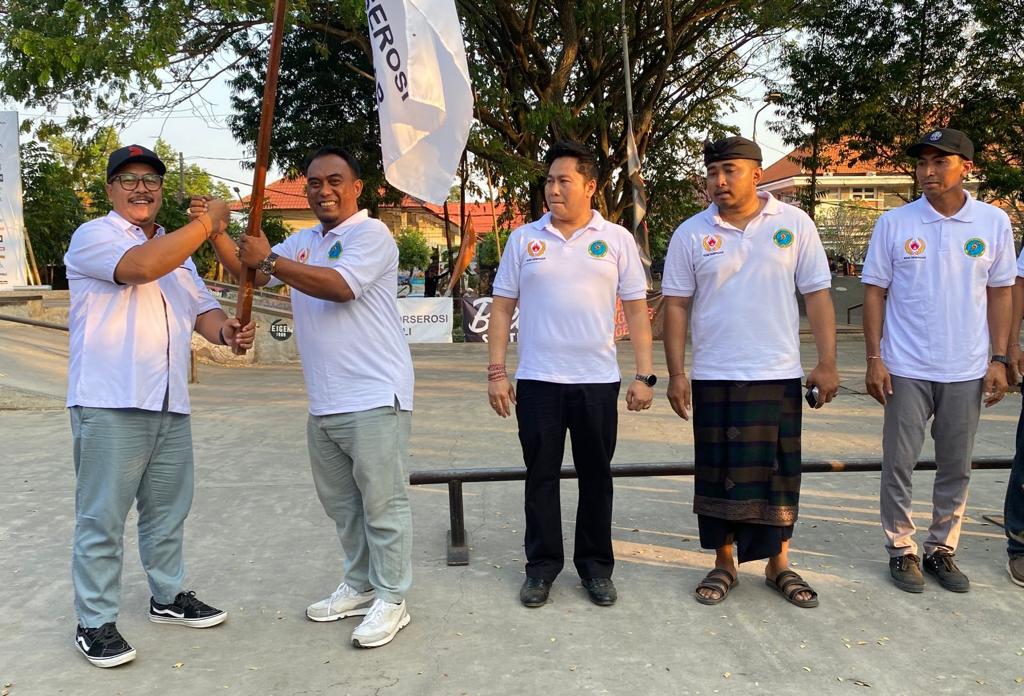 Resmi Dikukuhkan, Gede Westra Nahkodai Perserosi Denpasar