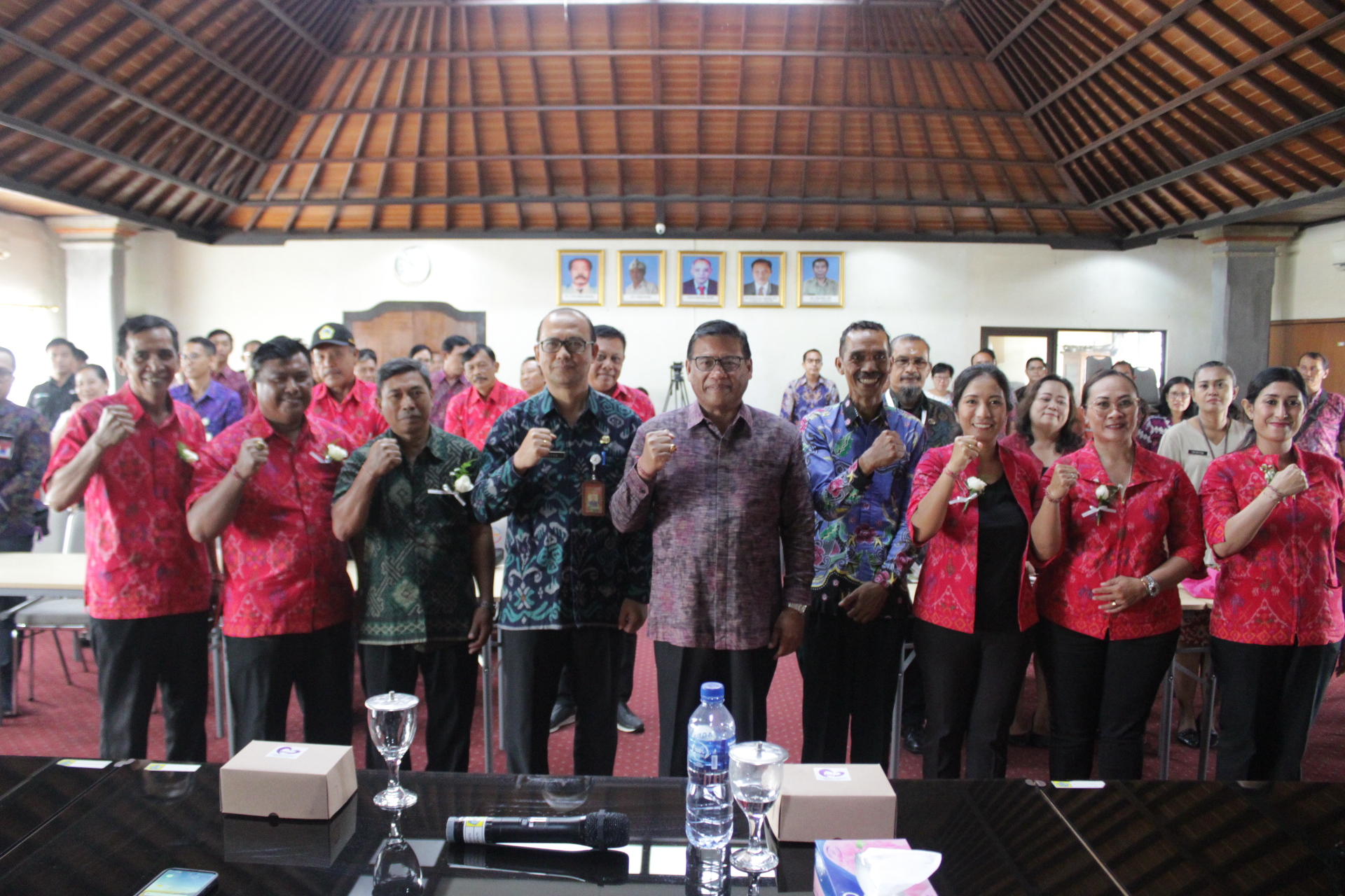 Sekda Alit Wiradana Kukuhkan Pengurus KTNA Kota Denpasar