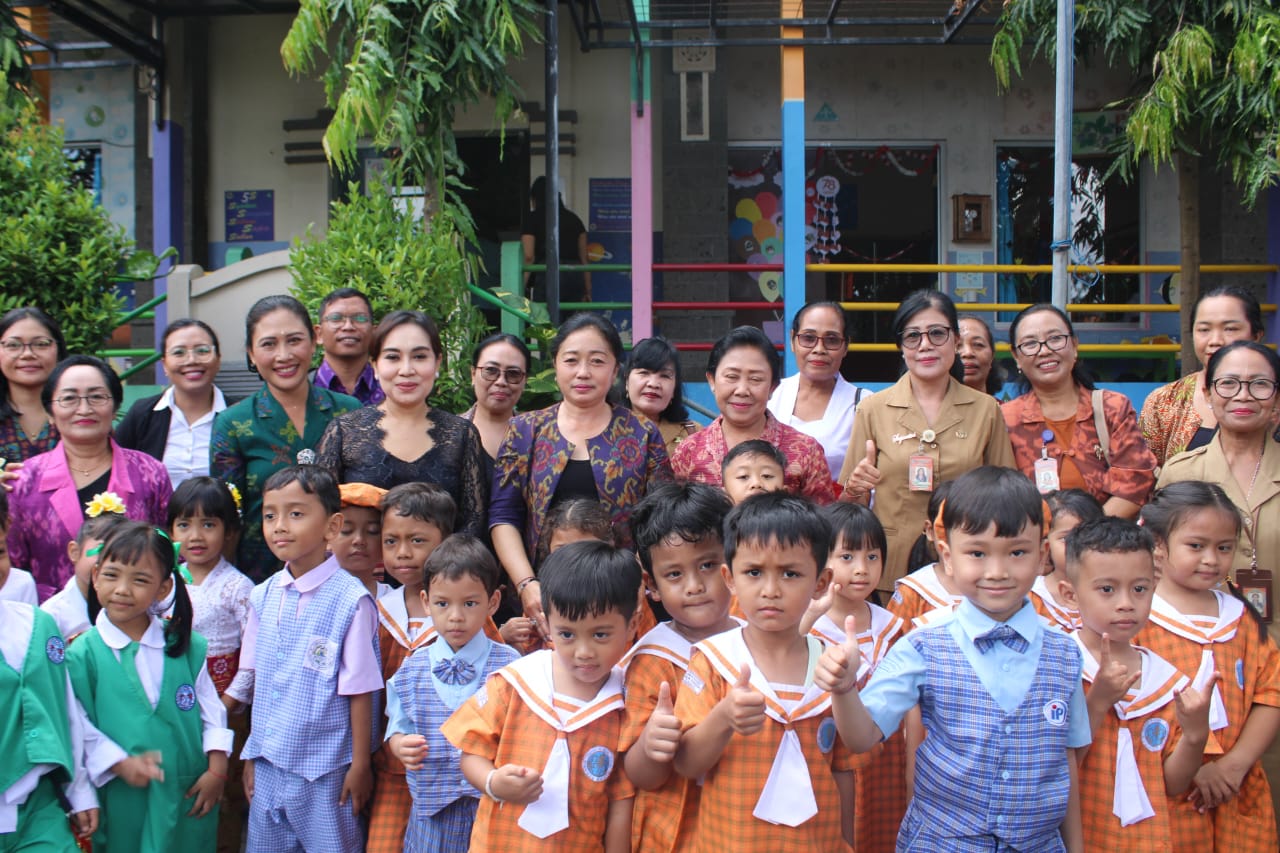 Ny. Antari Jaya Negara Hadiri Monev PAUD Holistik Integratif Kecamatan Denpasar Utara, Pantau Terselenggaranya Layanan Berkualitas