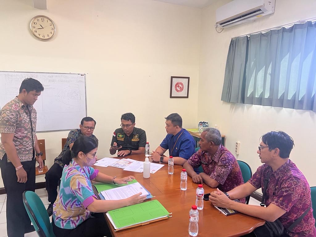 Tim Pora Denpasar Periksa Keberadaan Sekolah Yang Mempekerjakan WNA.