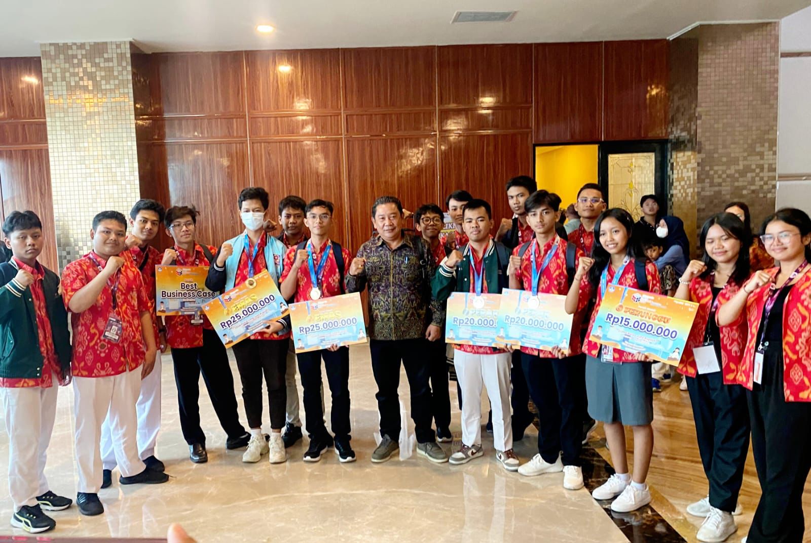 Pemkot Apresiasi Siswa Denpasar Yang Sukses Meraih Medali Pada Ajang OSN