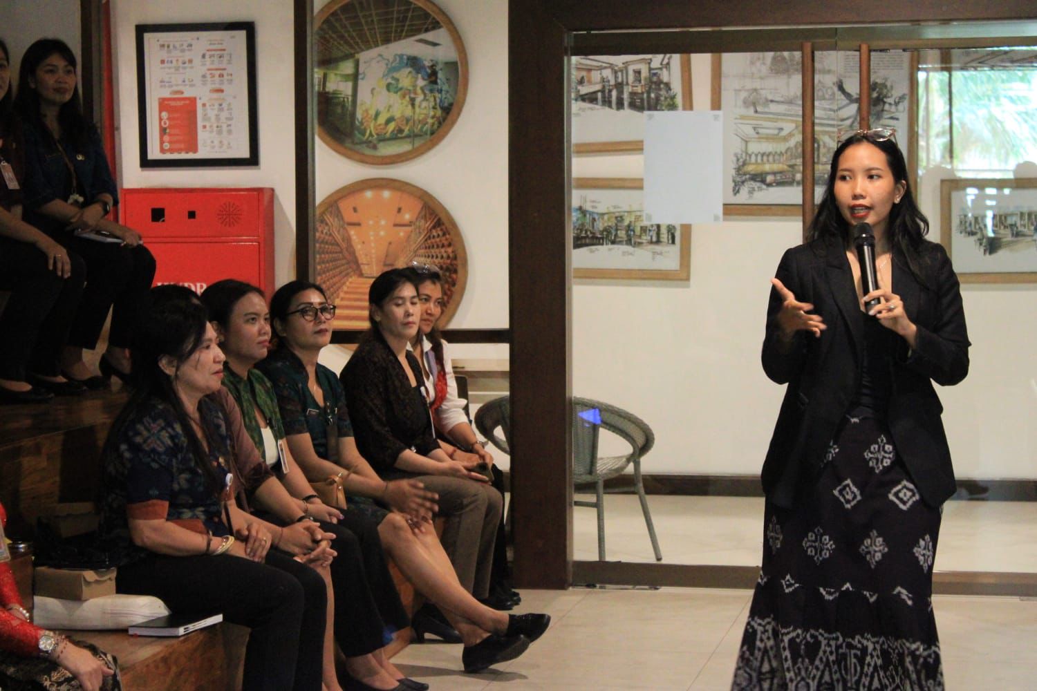 Targetkan Public Service Excellent, Puluhan ASN dan PPPK Kota Denpasar Ikuti Communication Workshop 