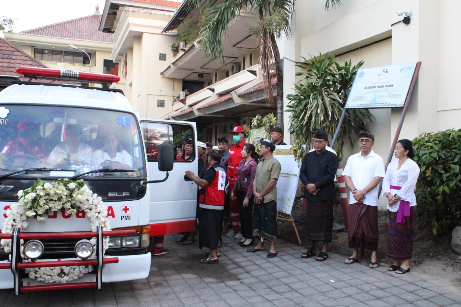 Walikota Jaya Negara Pimpin Pelepasan Jenazah, I Gusti Agung Putera Dhyana Di RSUD Wangaya
