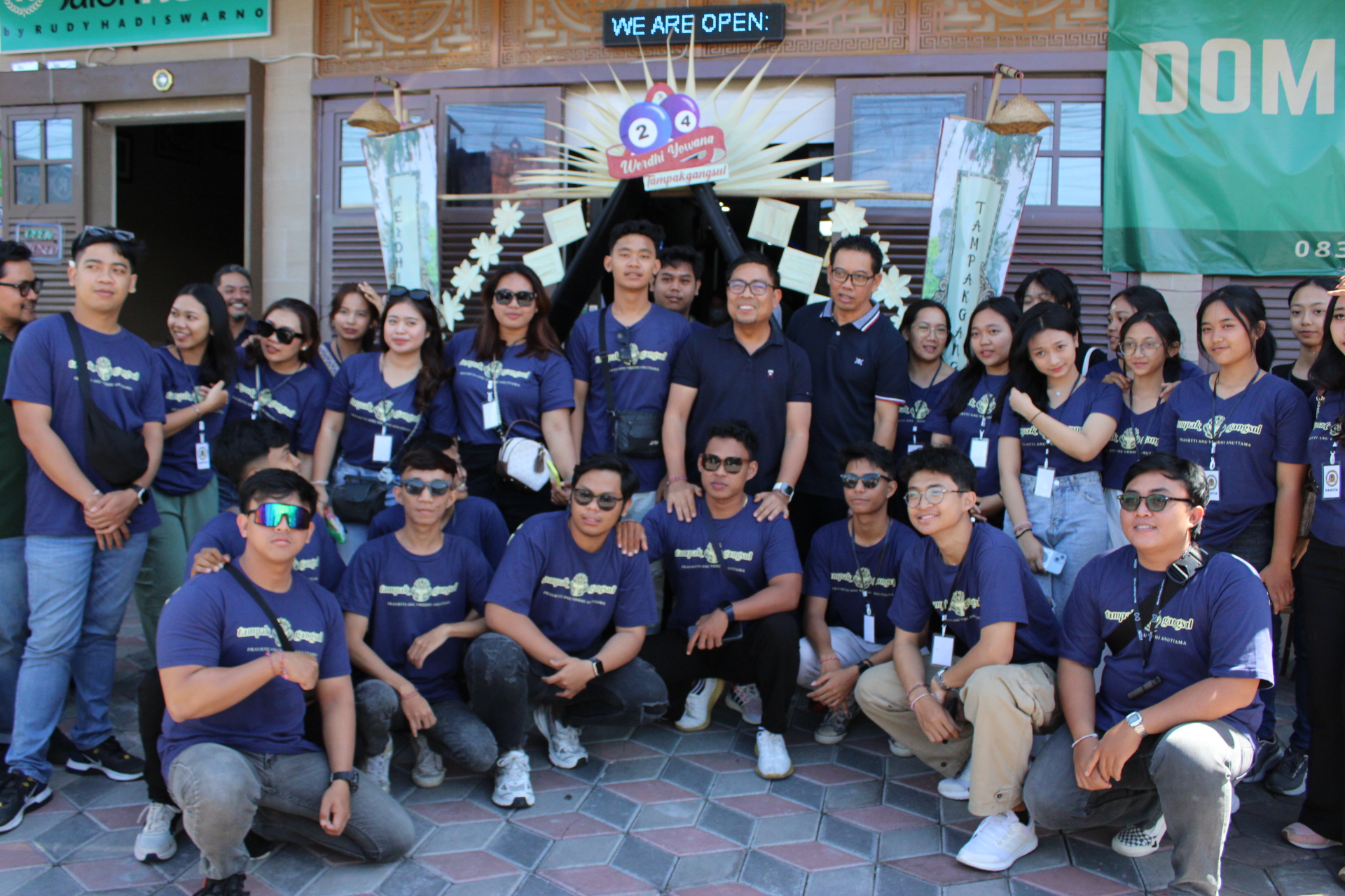 Wawali Arya Wibawa Buka Turnamen Billiard ST Werdhi Yowana Banjar Tampak Gangsul