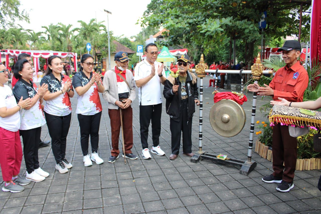 Dari Peringatan HLUN Tahun 2024 Walikota Jaya Negara Beri Ruang Lansia dan Motivasi Semangat Hidup Sehat