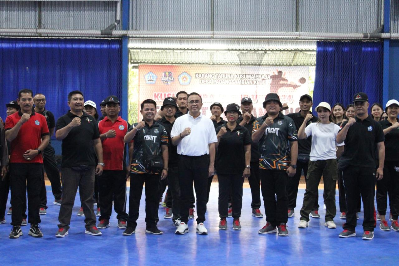 Walikota Jaya Negara Buka Turnamen Futsal Kusuma Praja Cup VIII