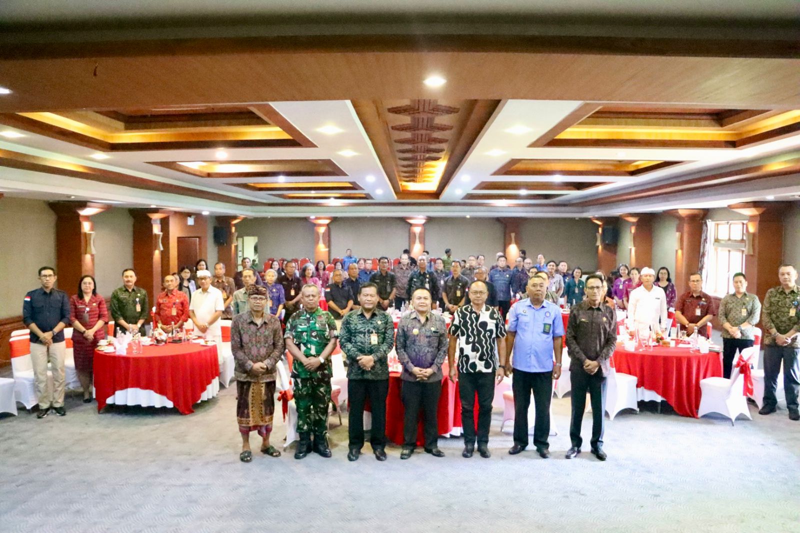 Akhiri Masa Jabatan, Pjs. Walikota Dewa Mahendra Pamitan Bersama Forkopimda dan OPD