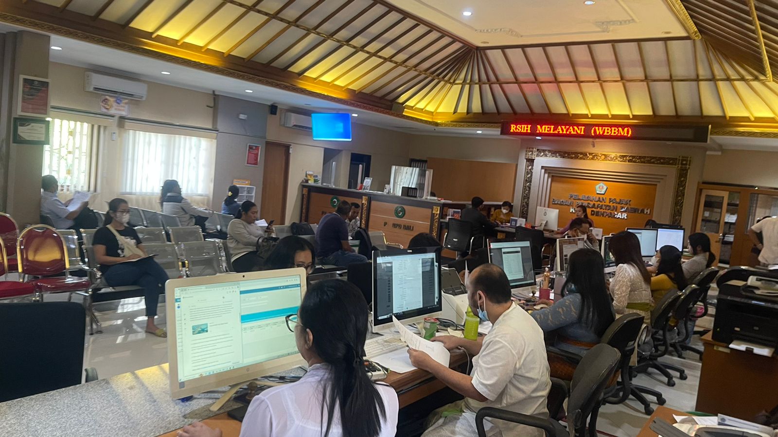 Triwulan III Tahun 2024, Total Penerimaan Pajak Daerah di Kota Denpasar Capai Rp. 1,02 Triliun Lebih. 