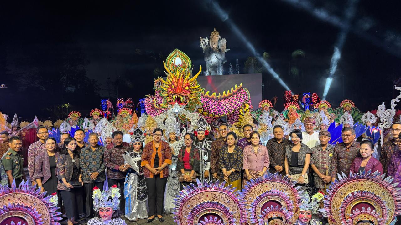 Walikota Jaya Negara Buka Gelaran Denpasar Festival ke-17