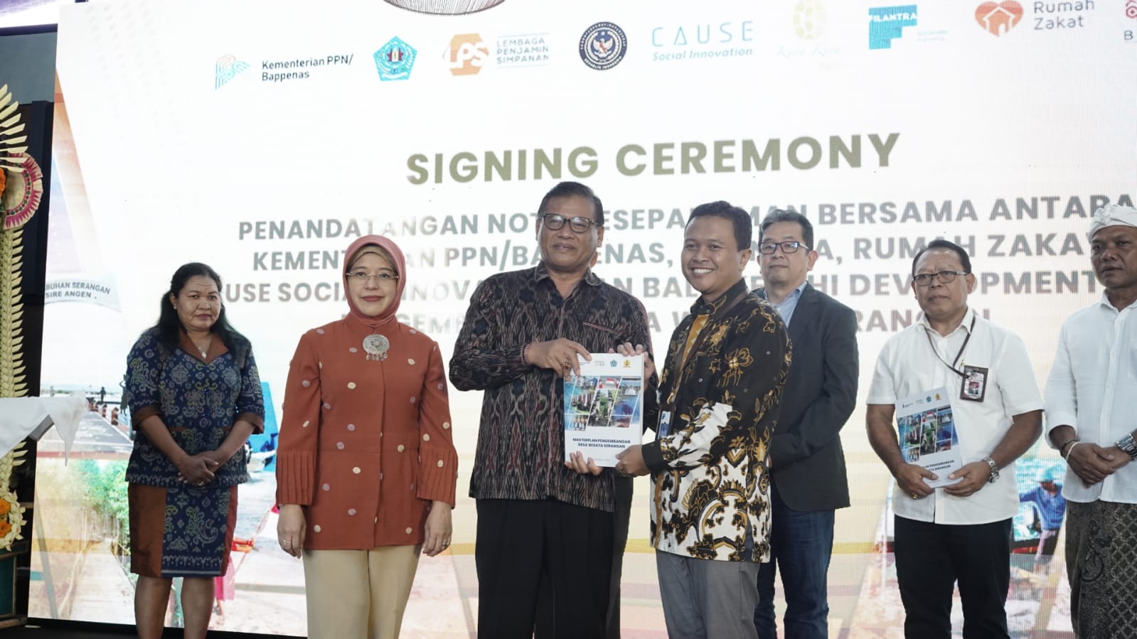 Lakukan Penandatangan MoU Dengan Bappenas Pemkot Denpasar Fokus Pembangunan dan Pengembangan Desa Wisata Serangan 
