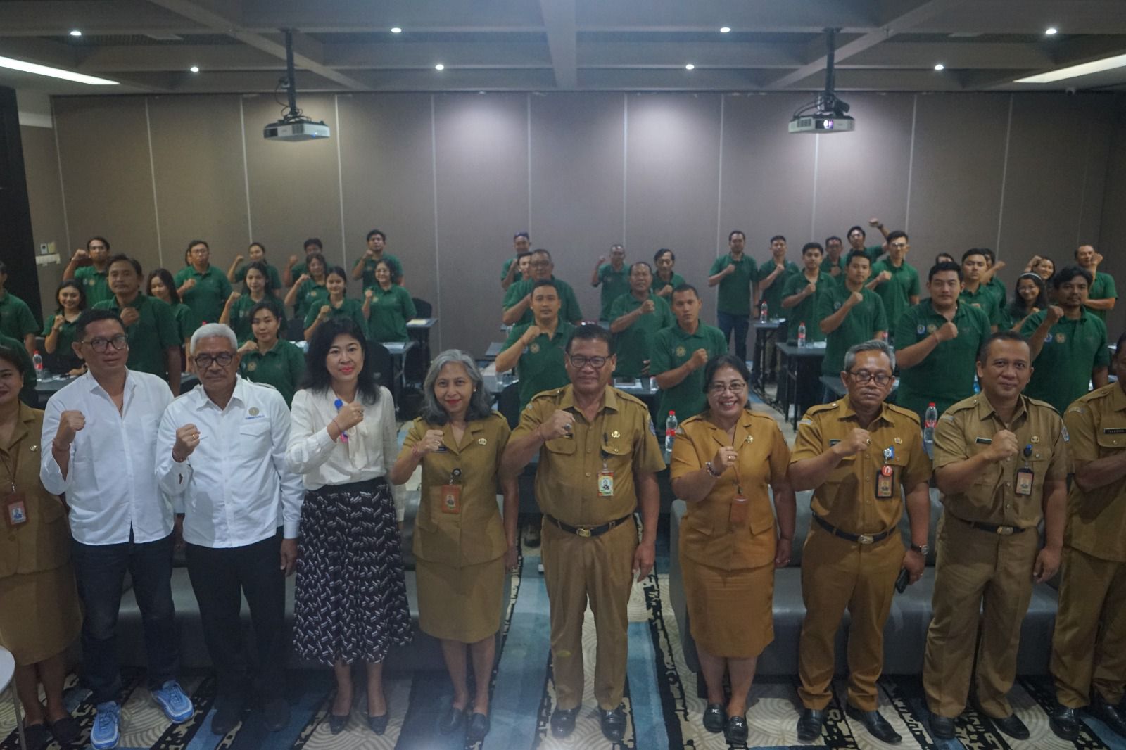 Sekda Alit Wiradana Buka Pelatihan Tata Kelola, Bisnis dan Pemasaran Destinasi Pariwisata