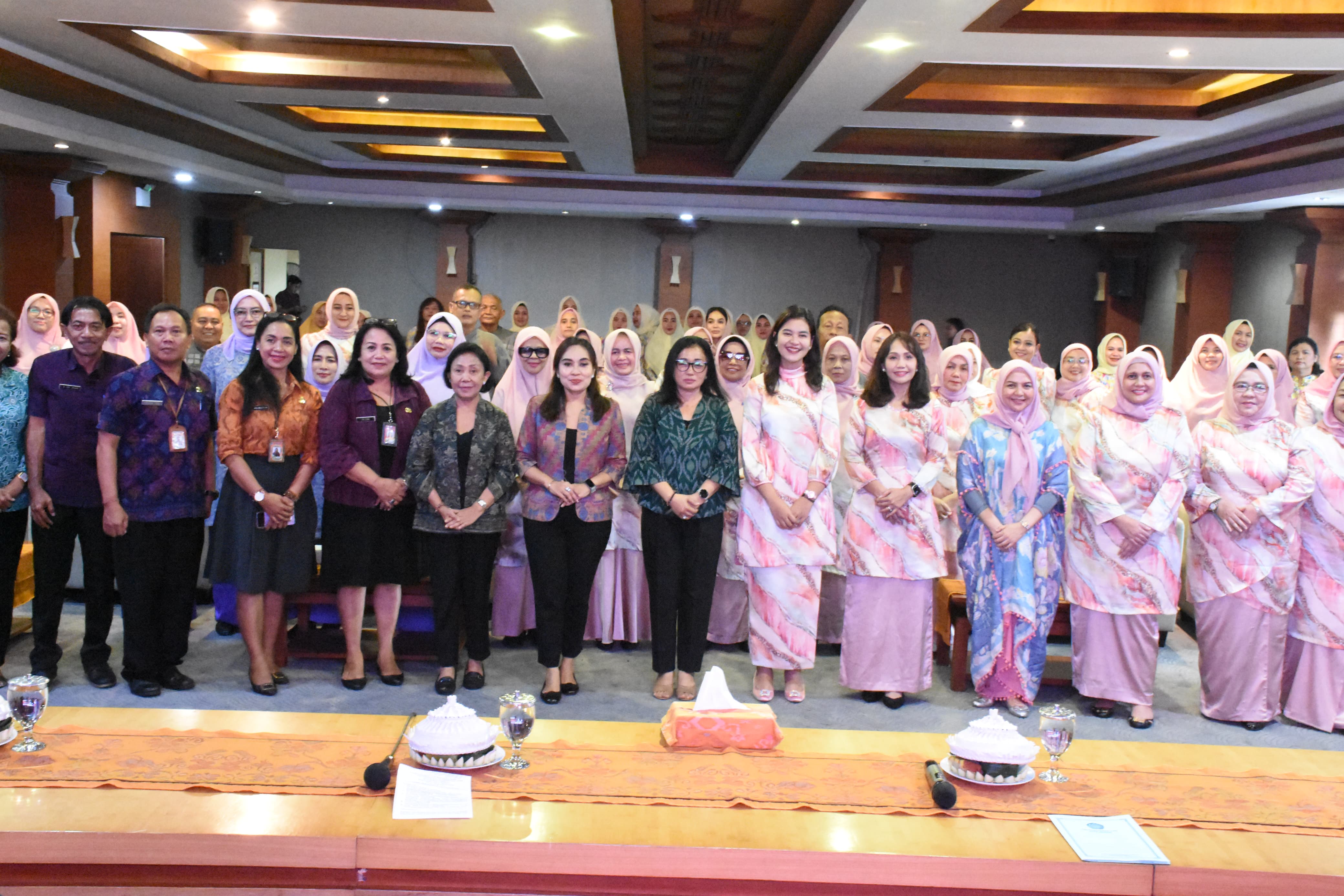 Ketua TP PKK Kota Denpasar Terima Kunjungan TP PKK Kota Medan