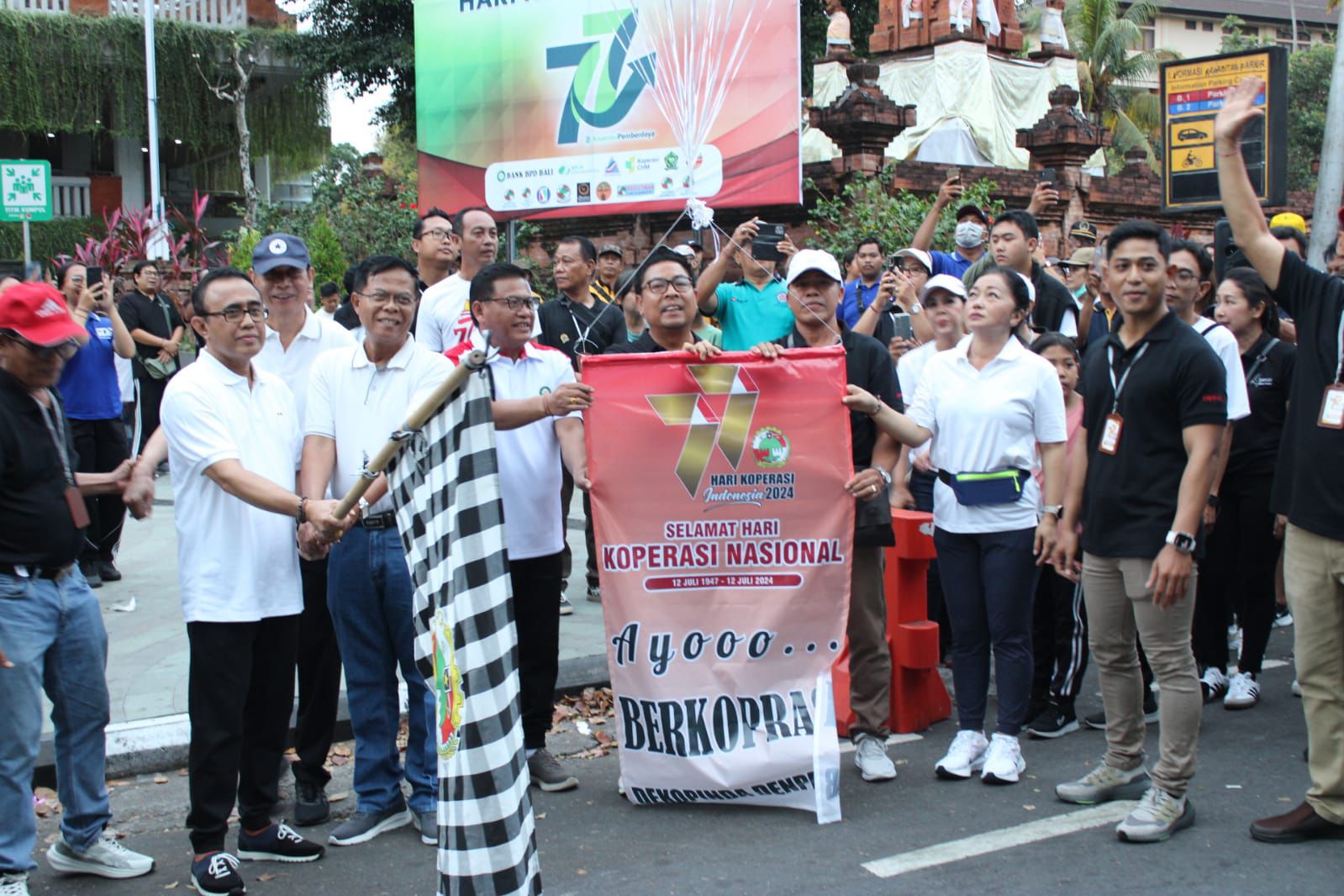 Peringati Hari Koperasi ke-77 Sinergi Pemkot dan Dekopinda, Gelar Jalan Sehat dan Donor Darah