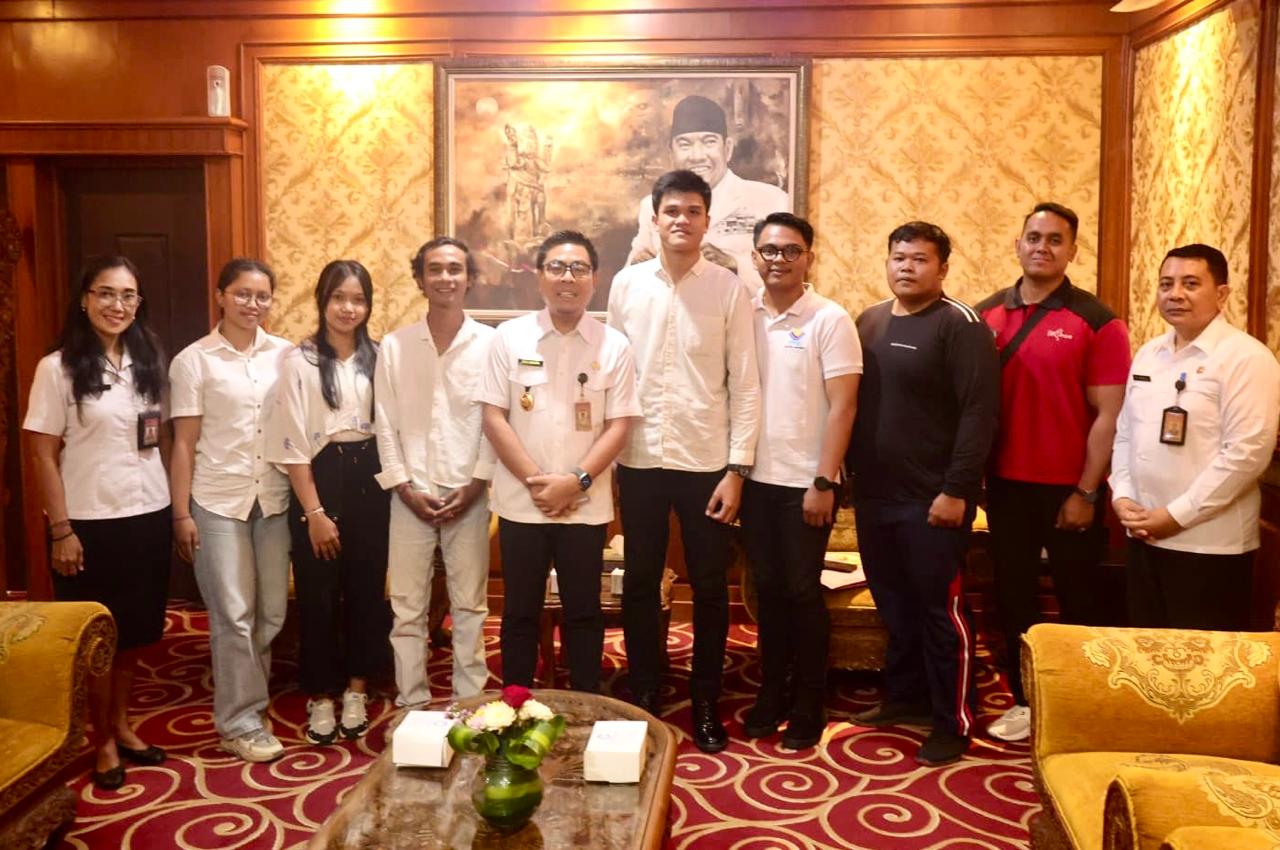 Sinergi  Dukung Pelestarian Seni Budaya,  Wawali Arya Wibawa Dukung Pelaksanaan Aura Fest BEM Universitas Ngurah Rai