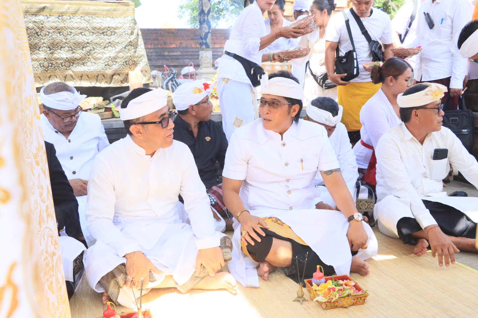 Wagub Bali dan Walikota Denpasar Hadiri Upacara Pemelaspasan Pura Telaga Waja, Pura Kahyangan Badung, Desa Adat Denpasar