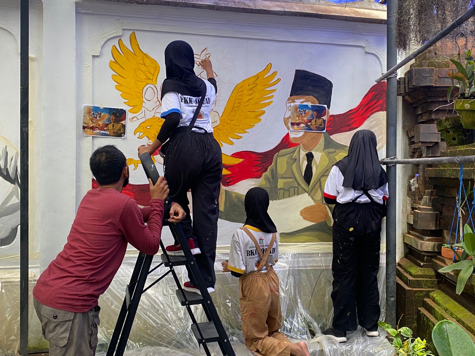 Lomba Mural Semarakkan Peringatan Bulan Bung Karno di Denpasar Utara Angkat Tema “Pancasila, Bung Karno, dan Toleransi