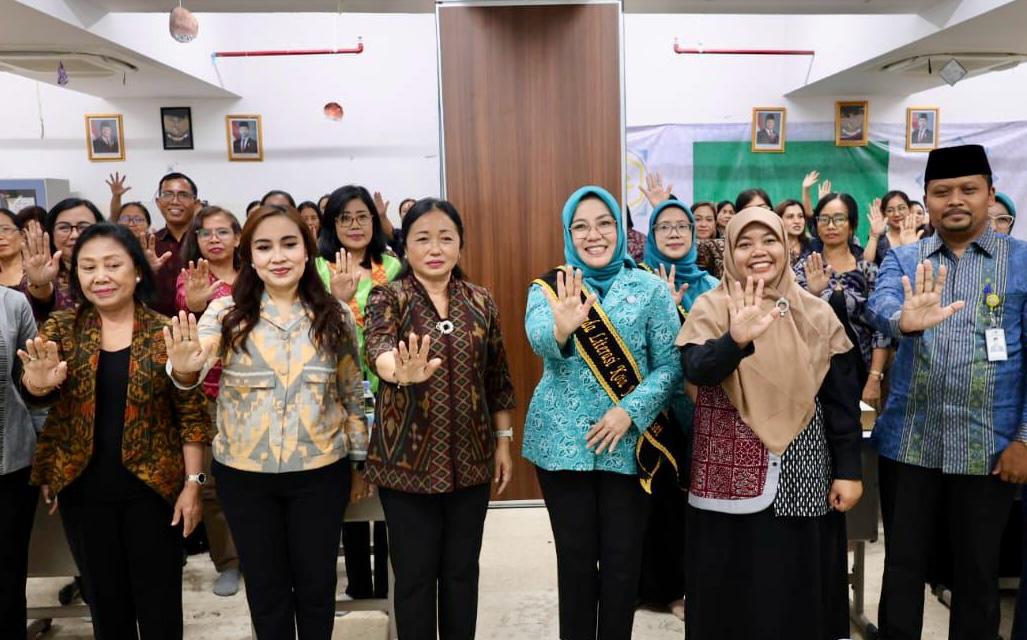 Ny. Sagung Antari Jaya Negara Pimpin Rombongan Studi Komparatif Bunda PAUD se-Kota Denpasar Ke Jakarta Pusat