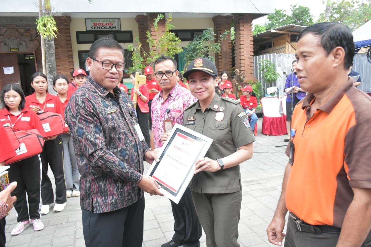 Sekda Alit Wiradana Hadiri Puncak HUT ke-29 PMI Kota Denpasar