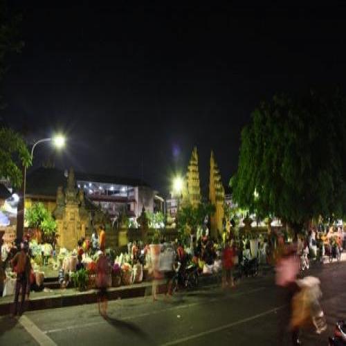 Denpasar Night Art Market in Kumbasari