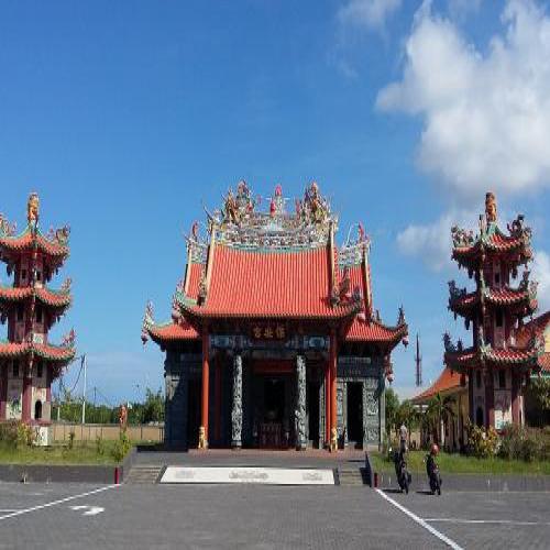 The Grandly Satya Dharma Vihara in Benoa