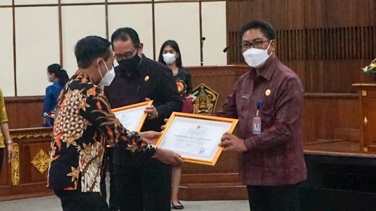 Pemkot Denpasar Raih Anugerah Meritokrasi Dari KASN RI  Sukses Terapkan Sistem Merit Dalam Manajemen ASN