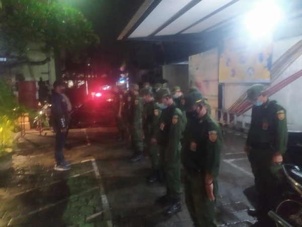 Ajak Warga Taat Prokes, Desa Peguyangan Kangin Laksanakan Patroli Dialogis