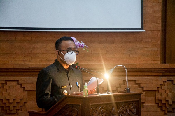 Pembukaan Sidang Paripurna DPRD Kota Denpasar, Jaya Negara Sampaikan Ranperda RTRW Kota Denpasar Tahun 2021-2041