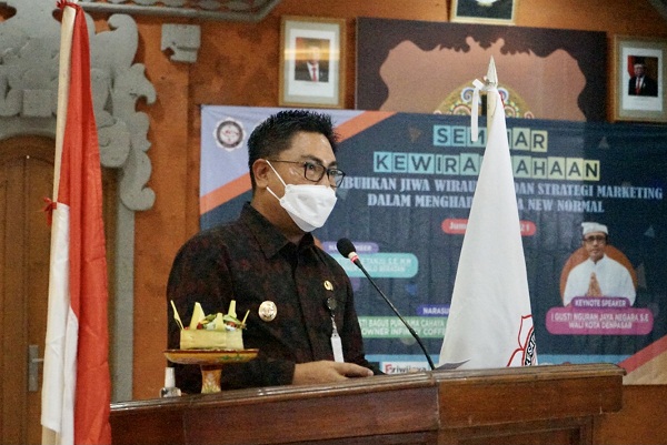 Wawali Jaya Wibawa Jadi Keynotespeaker di Sabha XII PC KMHDI Denpasar Tunjukkan Jati Diri dan Kualitas Yang Unggul