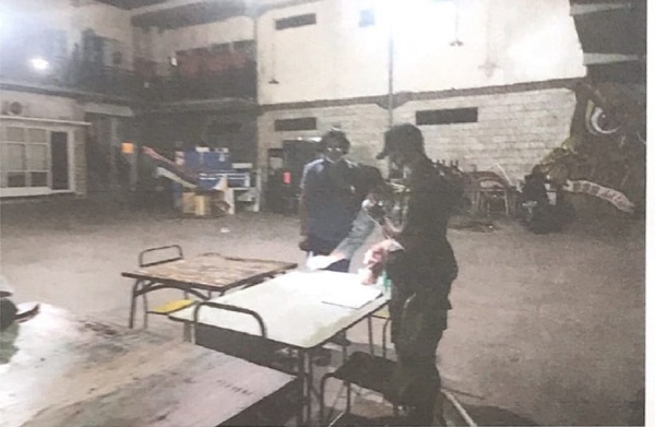 Langgar Ketentuan PPKM, Dua Usaha di Jalan Tukad Barito Denpasar Di Peringati Sat Pol PP