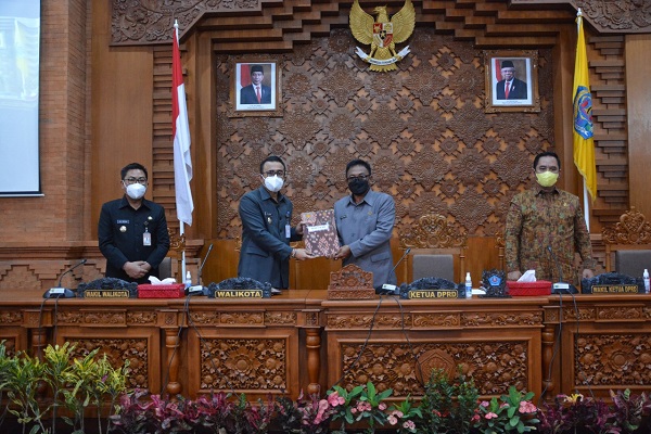 Penutupan Rapat Paripurna DPRD Denpasar