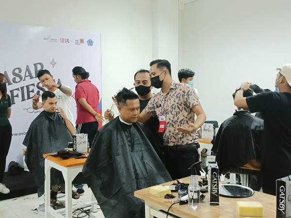 Gali Potensi Kaula Muda D'Youth Fest Hadirkan Denpasar Barber Fiesta
