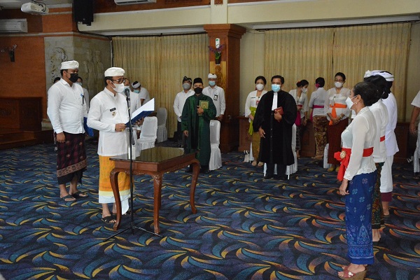 Perubahan Nomenklatur Wali Kota Jaya Negara Lantik Pejabat Administrator dan Pengawas