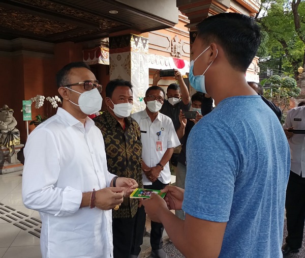 BLT APBD Kota Denpasar Sudah 100 Persen Masuk Ke Rekening Penerima