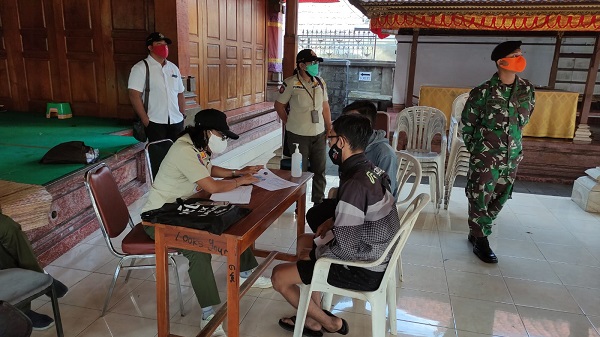 Operasi Yustisi Penegakan Prokes di Kelurahan Sesetan, Sebanyak 6 Orang Diganjar Denda, 3 Orang Lainya Dibina