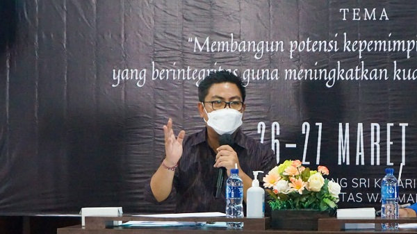 Wawali Arya Wibawa Gugah Kepemimpinan Milenial Saat LKMM TD BEM FISIP Unwar