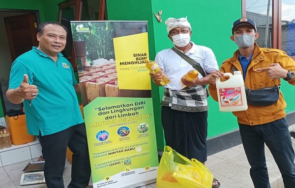 Warga Panjer Tukar Minyak Jelantah atau Minyak Bekas, Perliter Dihargai Rp 5.000