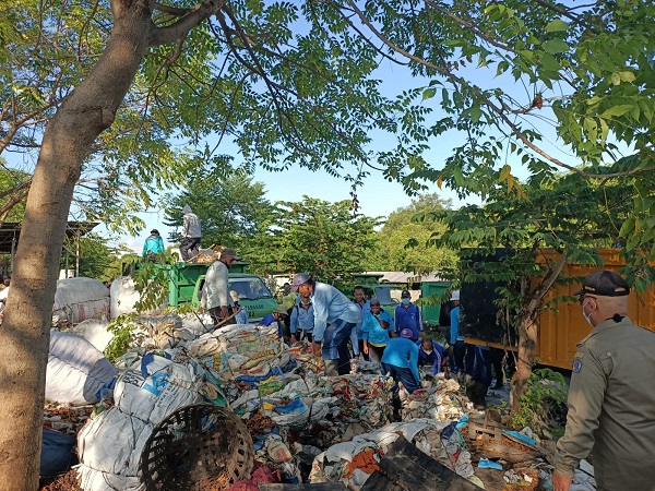 Persiapan Pembangunan TPST Tahura Suwung Sekda Alit Wiradana Pimpin Relokasi Pemulung.