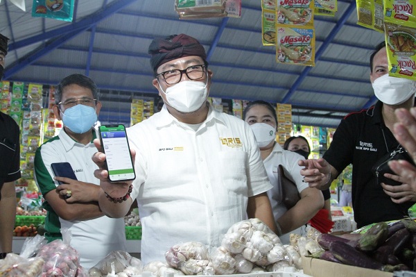 Gencarkan Transformasi Pembayaran Sistem Digital Pemkot Denpasar Bersama Bank Indonesia Kembali Lakukan Sosialisasi Program SIAP ORIS di Pasar Tradisional Galang Ayu